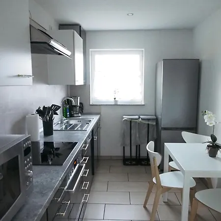 公寓 Gemeinschaftsapartment 8 - *