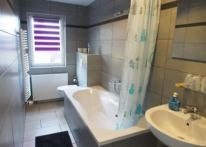 Gemeinschaftsapartment 8 - * Ottendorf-Okrilla